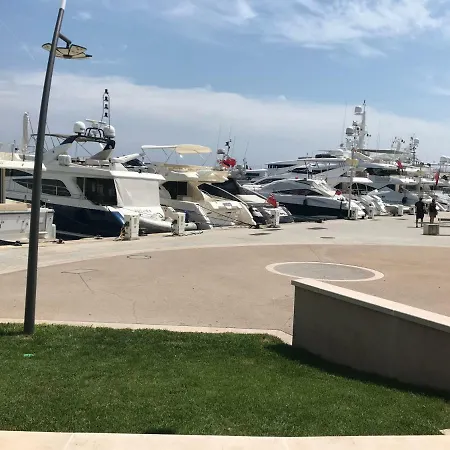 2 Pieces Vue Mer Golfe-juan